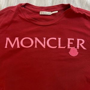 Moncler women t-shirt size small used like new